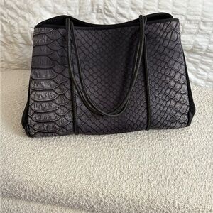 Haute Shore Black Textured Women's Bag